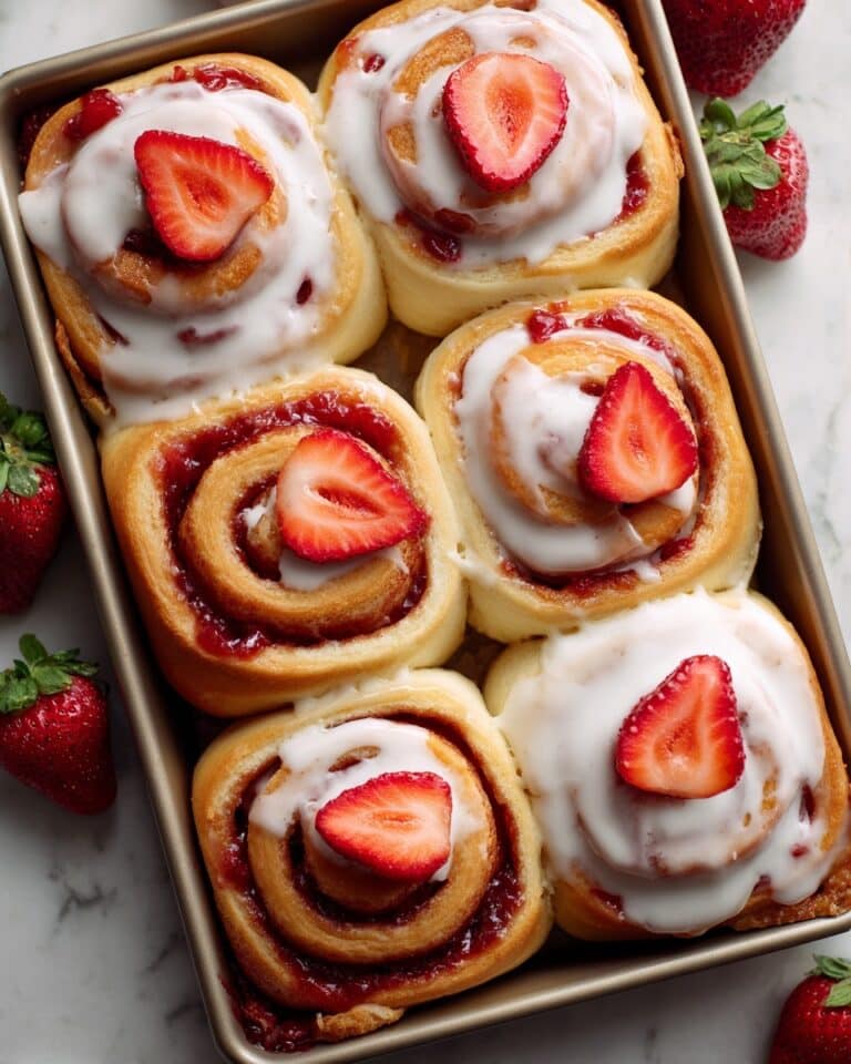 Strawberry Cheesecake Cinnabon Rolls Recipe